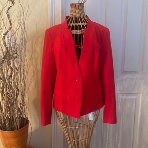 Trina Turk 🎈sale🎈NWT red jacket made in USA - Picture 1 of 11